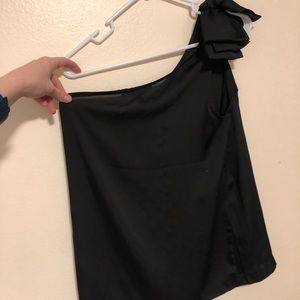 One shoulder black blouse